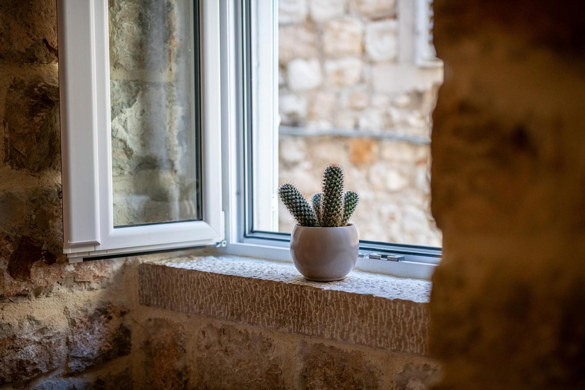 Mirabilis, Luxury Studio Apartment, Dubrovnik Old Town Buitenkant foto
